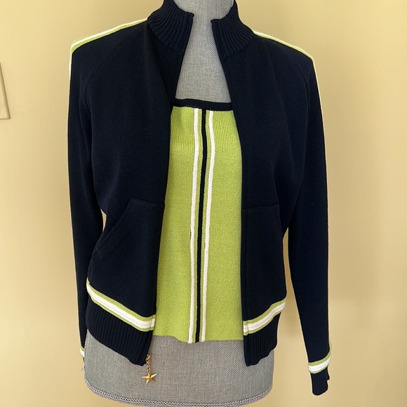 St. John Sport Jacket - Picture 3 of 15